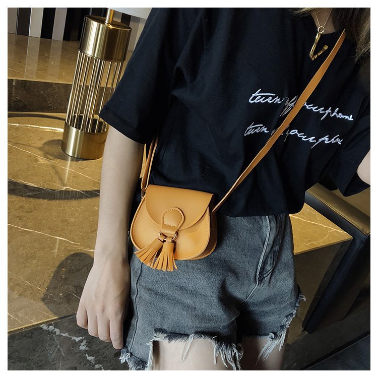 Casual One-Shoulder Small Satchel Tassel Girls Bag