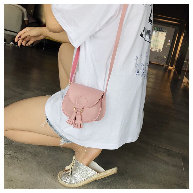Casual One-Shoulder Small Satchel Tassel Girls Bag