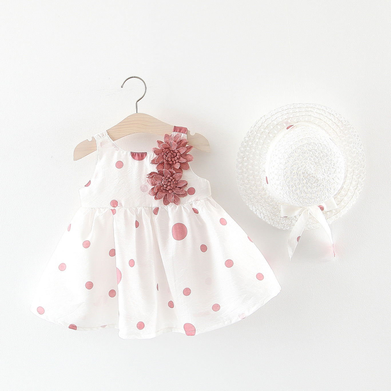 Summer Daisy Dress with Hat