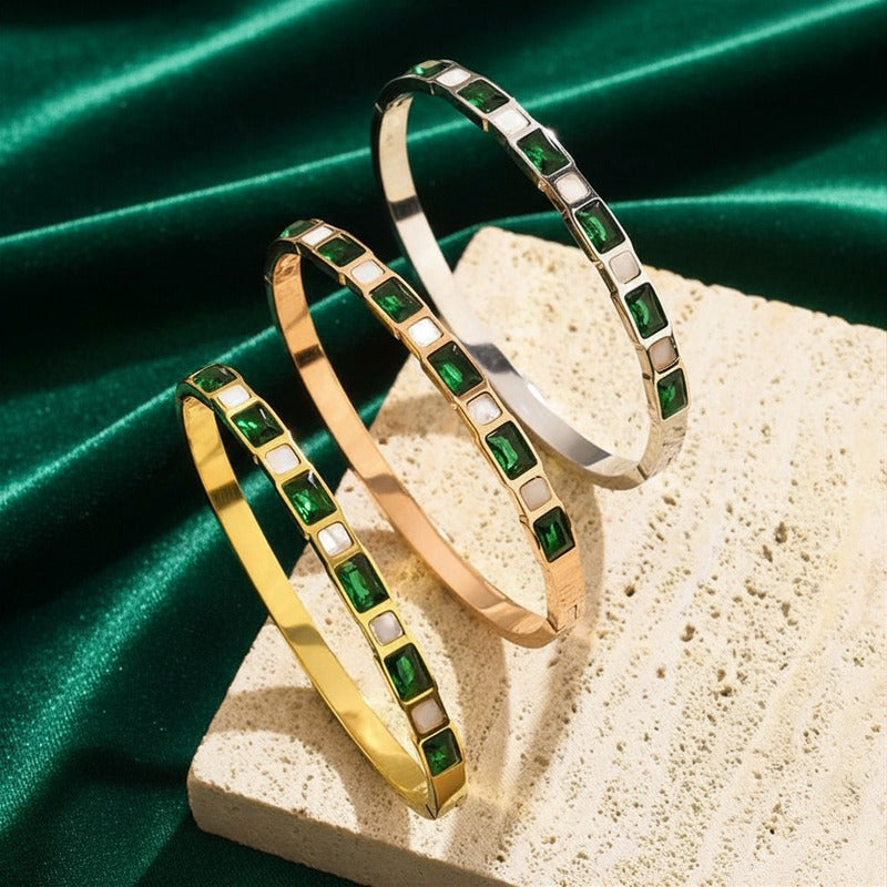 Emerald Diamond White Shell Titanium Steel Bracelet