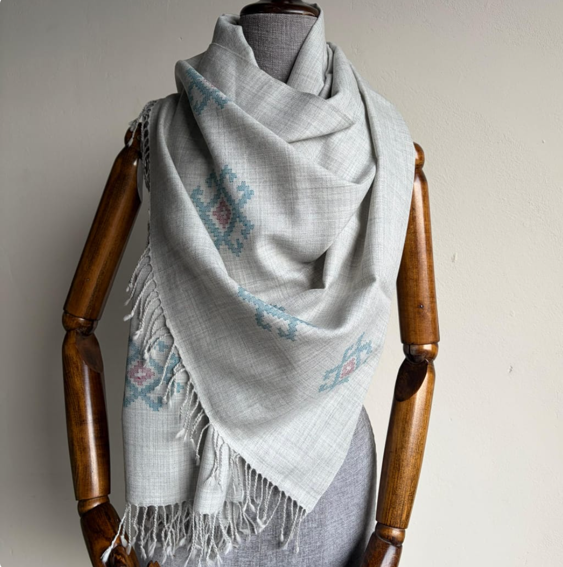 Hand Woven Pure Merino Wool Stole - Light Grey